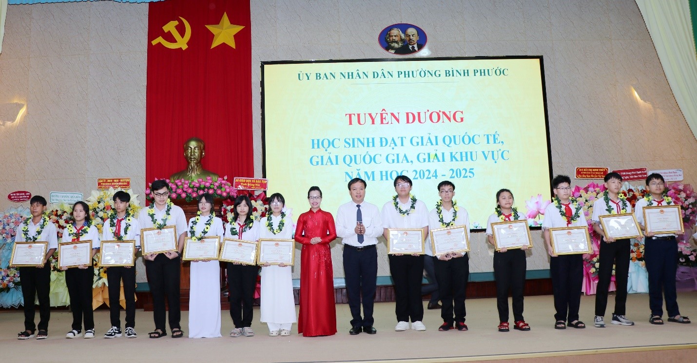 Tuyenduongkhenthuong 7