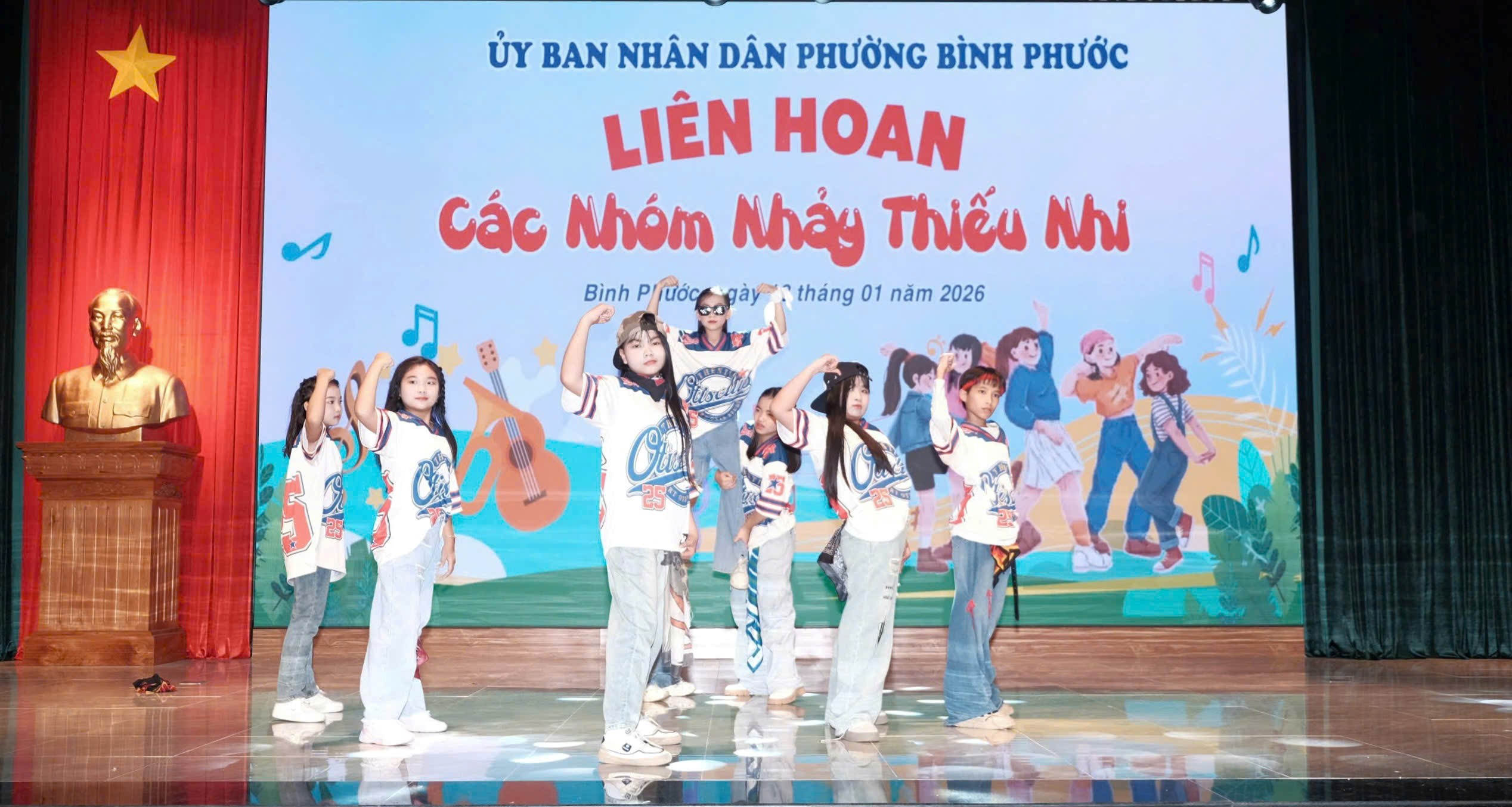 Khaimacnhaythieunhi 2