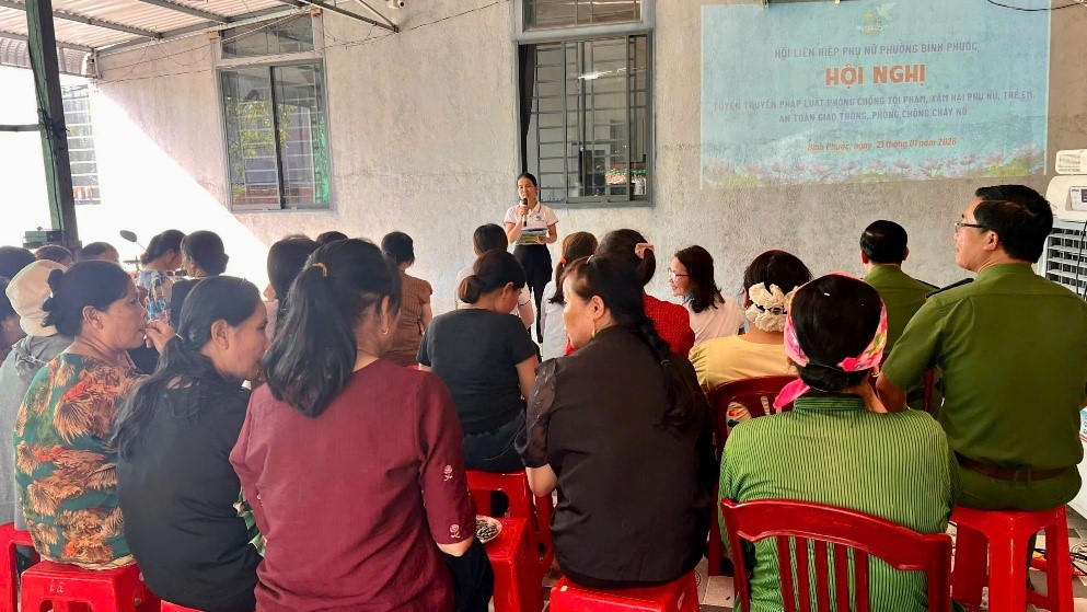 tuyentrungnguatoipham 4